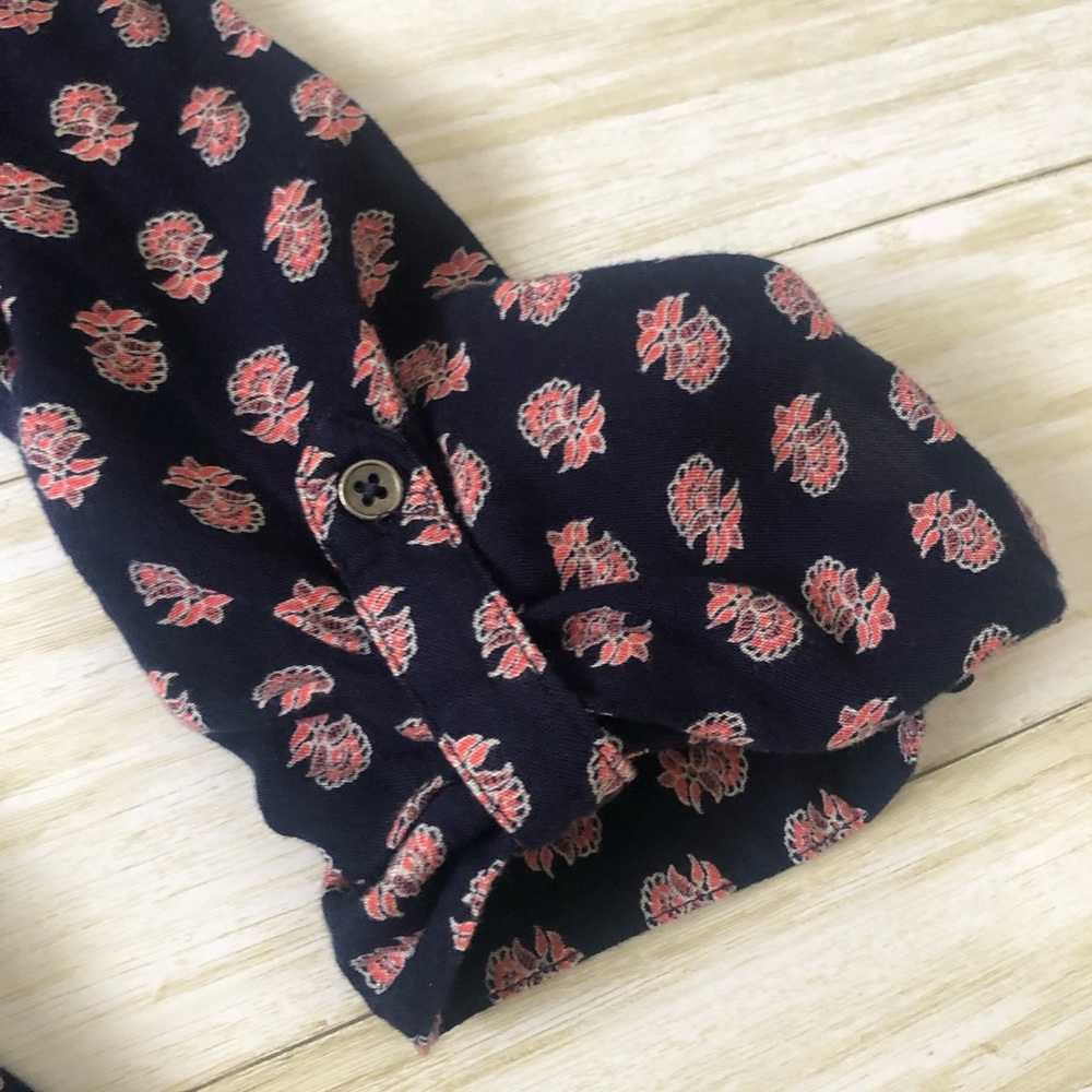 Motherhood maternity size medium shirt top. Blue and pink. - Picture 5 of 5
